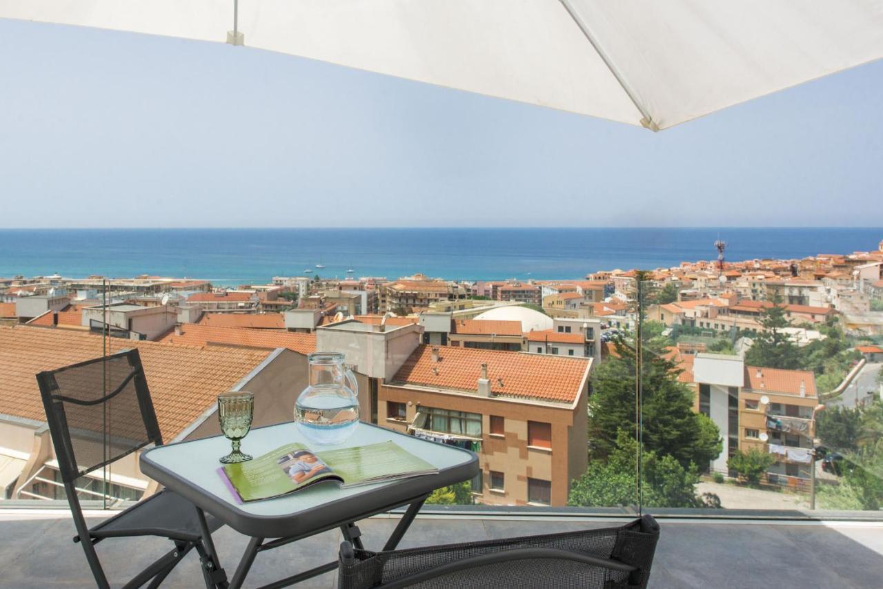 Una Terrazza Vista Mare Su Cefalu' Εξωτερικό φωτογραφία